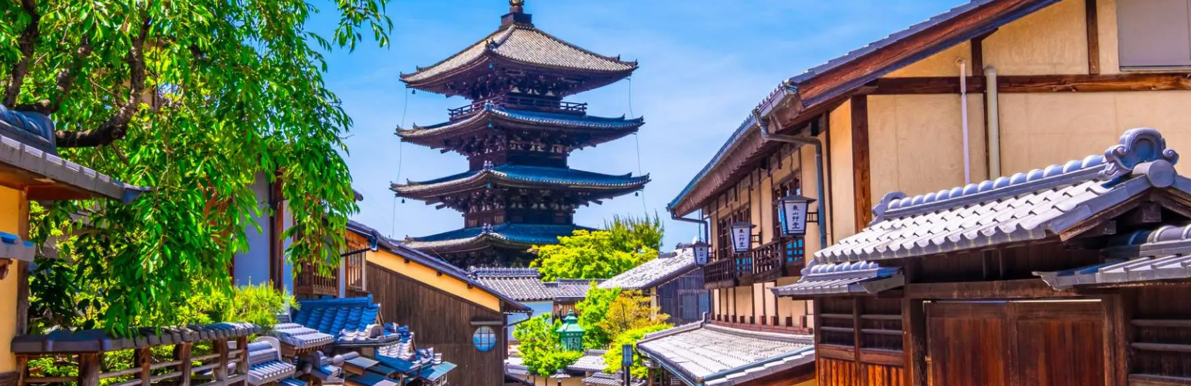 【長榮FUN遊京阪４日】大阪光之饗宴、日本環球影城、京都清水寺、嵐山％咖啡、錦市場、龍蝦