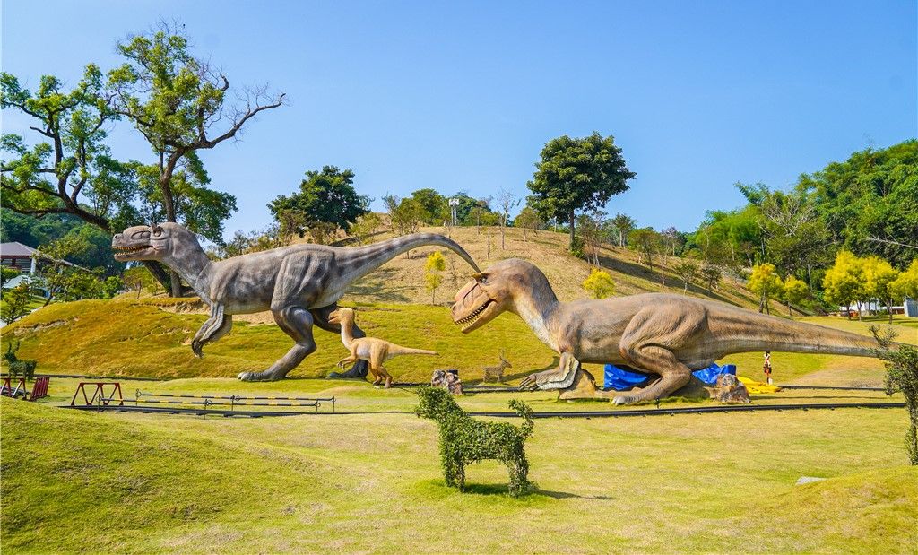 九九峰動物園、合歡山二日遊
